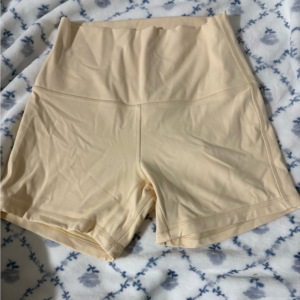 lululemon Align™ High-Rise Short 6” Butter Cream